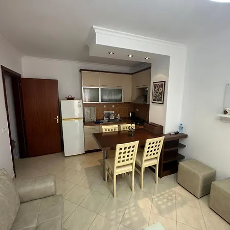 Appartement Henry's Golem (Tirana)